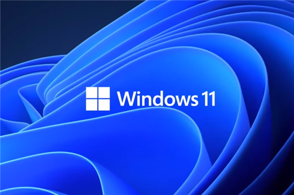 微软强制升级Win11引发争议，设备受限与回滚Bug受关注